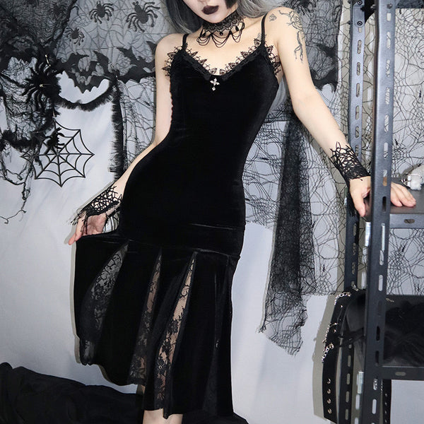 Enchanting Black Gothic Lace Velvet Dress